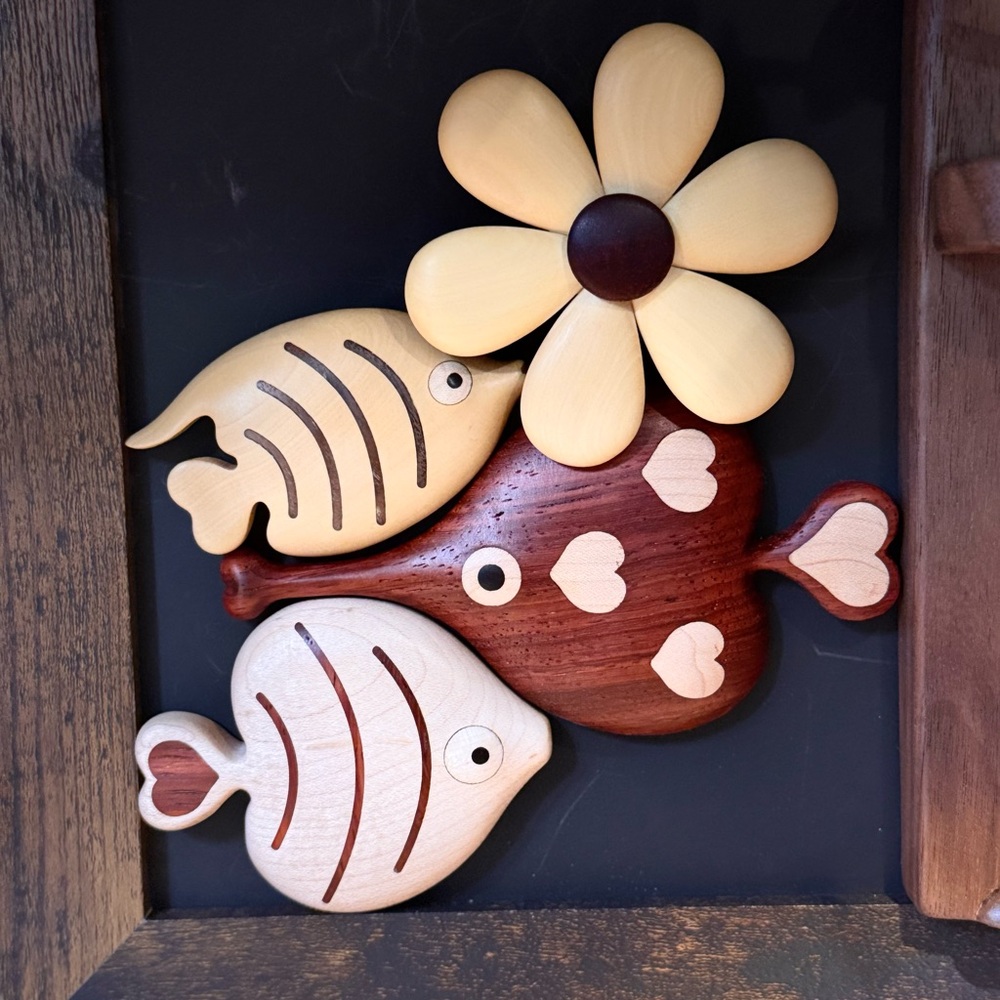 Wooden Fish and Flower Decor magnets set（1 flower 3 fish）